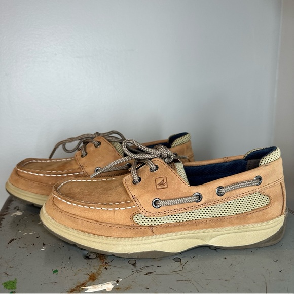 Sperry Boy’s Tan Boat Shoes Kids size 4.5 - Picture 2 of 11